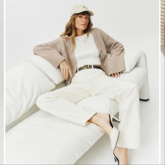 REFORMATION 90's Mid Rise Straight Jeans - White 28" - Picture 2 of 16